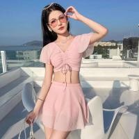 ราคา ชุดว่ายน้ําผู้หญิงสาวอวบ Deep V ผ้าบางเบาระบายอากาศได้ดี อินเกาหลี ชุดเที่ยวทะเล ชุดว่ายน้ำ 0106 (19532733318)