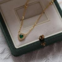 ราคา LIGHT Z Light Luxury Ocean Heart Emerald Diamond 925 Sterling Silver Exquisite Love Necklace Retro Green Agate Pendant (15544092315)