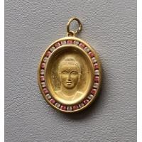 ราคา เหรียญเล็กพระธรรมกาย กรอบฝังพลอยสีขาวและชมพู วัดพระธรรมกาย สภาพสวย (20900323006)