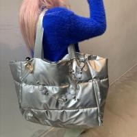 ราคา NALLCHEER กระเป๋าสะพายข้างสีขาวกระเป๋าสะพายไหล่สำหรับผู้หญิงเป้สะพายหลังแบบทันสมัยกระเป๋าสะพายข้างสีเงินทรงโอเวอร์ไซส์ (19675562493)