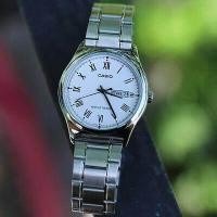 ราคา Win Watch shop Casio รุ่น MTP V006D 7B นาฬิกาข้อมือผู้ชาย สายสเตนเลสสตีล หน้าปัดขาว มั่นใจ ของแท้ 100 ประกันศูนย์ 1ปีเต็ม (208156012)