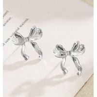 ราคา mija stories peko earrings ต่างหูริบบิ้น ต่างหูรูปโบว์ (21343057164)