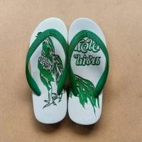 ราคา รองเท้าแกะลาย ลายไก่ชน ช้างดาวแกะลายไก่ชน พร้อมส่ง รองเท้าแกะลาย ช้างดาวแท้ แกะสลัก (21139744386)