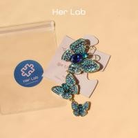 ราคา Her Lab Jewelry เข็มกลัดผีเสื้อสุดสร้างสรรค์จากดีไซเนอร์เข็มกลัดอัลลอยสามผีเสื้อช่อดอกไม้แฟชั่นชั้นสูงชุดฝังพลอยเทียมและเครื่องประดับเสื้อผ้าอื่นๆ (19913344809)