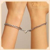 ราคา สร้อยข้อมือมือคู่ 2 ชิ้น 925 เงินสเตอร์ลิงอิตาลีโซ่คิวบาโรแมนติกความรักแม่เหล็กดึงดูดจี้เครื่องประดับสําหรับของขวัญวันวาเลนไทน์สําหรับผู้ชายและผู้หญิง (21194372370)