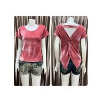 ราคา เสื้อกำมะหยี่ เปิดหลัง คอกลม มี 3 ขนาด อก 32 34 S ด้านหลังไขว้ อก 36 40 M และ อก 40 44 L ผ้านิ่มเด้ง ทิ้งตัว ใส่สบาย ใส่ได้ทุกโอกาสค่ะ (17984150288)