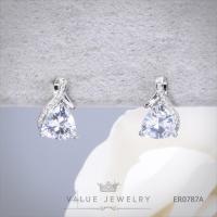 ราคา ต่างหูแป้น ประดับคริสตัลสามเหลี่ยม Trillion Cut Diamond ขนาดใหญ่ ตุ้มหู เครื่องประดับ ER0787 ValueJewelry (12274361005)