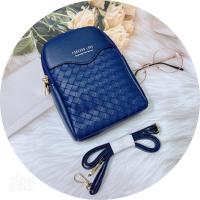 ราคา B86 Forever youngพร้อมส่งกระเป๋าสะพายข้างผู้หญิงกระเป๋าโทรศัพท์ กระเป๋าราคาถูกกระเป๋าแฟชั่นเกาหลีกระเป๋าสองซิป (11073490411)