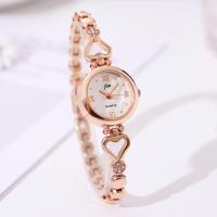 ราคา นาฬิกาสายข้อมือโลหะรูปหัวใจสำหรับผู้หญิงแบบลำลองนาฬิกาสไตล์เกาหลีเรียบง่ายแบบดั้งเดิมหรูหราน้ำหนักเบาสไตล์เกาหลี (20890489593)