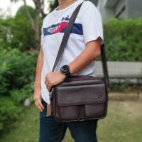 ราคา กระเป๋าสพายข้าง ใช้งานได้ทั้งผู้ชายและผู้หญิง แบรนด์แท้ 100 หนัง PU เงา งานสวย ใส่ของได้เยอะ หนังอยู่ทรง ใส่ของมาก หรือน้อยก็ไม่ย้วย (12591284244)