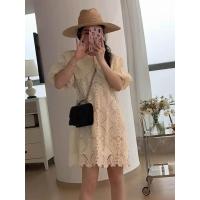 ราคา เดรสฉลุลูกไม้สีครีมป้ายYPY (20534414697)