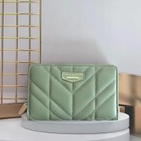 ราคา กระเป๋าสตางค์ CLASSIC MODERN ขนาดใบกลาง T2713 008 (17460447563)