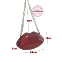 ราคา กระเป๋าสะพาย ทรงกล่องพลาสติก CLINIQUE Black Honey Lip Clutch (21042200352)