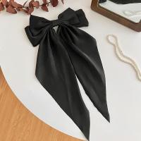 ราคา ที่คาดผมคนดังกิ๊ฟติดผมโบว์คลิปสปริงสีแดงขนาดใหญ่ (20612133436)