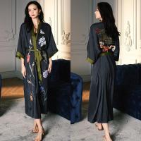 ราคา ชุดนอนผ้าซาตินสตรีเสื้อคลุมอาบน้ำแขนยาวผ้าไอซ์ซิลค์ขนาดใหญ่สำหรับฤดูร้อนปี2022 (14718977254)