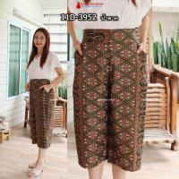 ราคา 11D 46 รุ่นขา5ส่วน กางเกงผ้าไทย ผ้าฝ้ายพิมพ์ลาย ทรงคุณนาย ทรงขาบาน เอวยืดสม็อคหลัง ไซส์ใหญ่ใส่ได้เอว 32 40 (21097463776)