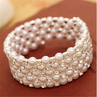 ราคา สร้อยข้อมือแบบเกลียวประดับเพชรมุกหลายชั้นแฟชั่นแถบรัดข้อมือแถบรัดข้อมือยางยืดสำหรับผู้หญิง (20905307216)