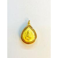 ราคา จี้พระพุทธชินราชเลี่ยมทอง ทองแท้75 เลี่ยมกันน้ำ ล้อมพลอยคริสตัลสวยงามมากๆค่ะ พื้นหลังเป็นสีทองสะท้อนแสงออร่างดงามมากๆค่ะ ด้านหลังเป็นหลวงพ่อโสธรค่ะราคาสุดพิเศษเพียง 990 มีใบรับประกันให้ค่ะ ใส่กับสร้อย