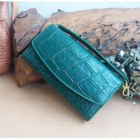 ราคา กระเป๋าหนังจระเข้ สำหรับท่านสุภาพสตรี สีเขียวเหนี่ยวทรัพย์ เป็นหนังจระเข้แท้ จะหิ้ว สะพาย หรือถือก็ได้ (16530415932)
