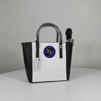 ราคา Guess กระเป๋าถือสำหรับสตรี 6 สี (15246920127)