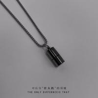 ราคา สร้อยน้ำหนักเบาสุดสร้างสรรค์ของผู้ชายฮิปฮอปคู่จี้เครื่องประดับดีไซน์ขนาดเล็กเครื่องประดับเหล็กไทเทเนียม Dvr (20202225896)