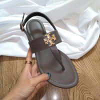 ราคา TORY BURCH อเมริกัน TB เดินทางขนาดใหญ่รองเท้าแตะฤดูร้อนใหม่สำหรับผู้หญิงฤดูร้อนด้านนอกสวมใส่รองเท้าแตะชายหาดแบนสำหรับผู้หญิง ที่มีรองเท้ (20657385410)