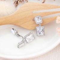 ราคา ต่างหูหนีบเพชร ใส่ออกงาน เจ้าสาว ต่างหูหนีบเพชร CZ สามารถใส่ออกงานได้ ดูเรียบหรู ดุจดั่งเพชรแท้ (12970251165)
