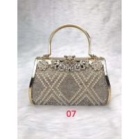 ราคา กระเป๋าถือผู้หญิงกระเป๋าไปงานแต่งกระเป๋าไปงานราตรีกระเป๋าออกงานกระเป๋าคลัชท์แบบมีเพชรประดับด้านหน้าไซร้กลาง STARCATE (1462618940)