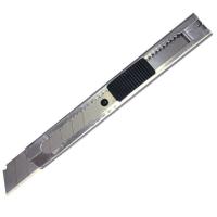 ราคา Aroma มีดคัตเตอร์ อโรม่า Silver 31 จำนวน 1 ด้าม (9444671875)