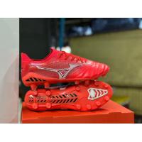 ราคา รองเท้าสตั๊ดสีใหม่ mizuno made in japan สีส้มสีแดงสีใหม่ล่าสุด สำหรับวัยรุ่นไทยนักเตะบอลที่ดีเด่นรับประกันสินค้าตรงปกแท้ 100 รองเท้าฟุตบอลราคาถูก (20706922074)