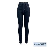 ราคา กางเกงผู้หญิง ทรงสกินนี่ นิยมยีนส์ Niyom jeans สียีนส์เข้มอมดำ ผ้ายืด เย็บด้ายขาว รุ่น WA5017 (21121971117)