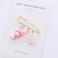 ราคา เข็มกลัดแฟชั่น เข็มกลัดคนท้อง เข็มกลัดดินปั้นOW ลายหมี เป็ด กระต่าย ติดเสื้อกระเป๋ารองเท้า น่ารัก (16171845266)