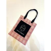 ราคา House of Sirintra Tweed Tote Bag (17277010935)