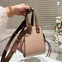 ราคา LOEWE ROM One In Early Spring Laurence Family Loewe New Cowhide Hammock Package Inclined Shoulder Bag Euramerican Style Three Dimensional High Appearance Level (20329448687)
