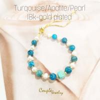 ราคา ข้อมือแฟชั่นมุกแท้ประดับหินเทอร์ควอยซ์ และ อะพาไทต์ สายปรับรูดฟรีไซต์ ชุบทอง18K (18456567240)