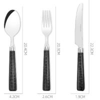 ราคา พร้อมส่ง ช้อน ส้อม มีด ดีไซน์สวย ตัวด้ามเป็นลายหนัง สวยงามเกร๋กรุบสุดๆ ชุดช้อนส้อมมีด ชุดช้อนส้อม (17784656591)
