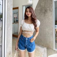 ราคา Sassy Short Jeans กางเกงยีนส์ขาสั้นแต่งปลายลูกไม้ (18431425019)