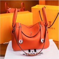 ราคา กระเป๋าลินดี้แมตช์ชุดง่ายแบบใหม่ฤดูใบไม้ร่วงและฤดูหนาว2022กระเป๋าหมอกระเป๋าผู้หญิงหนังแท้กระเป๋าทรงหมอนแบบถือสะพายไหล่เดียวกระเป๋ายา (16932807446)