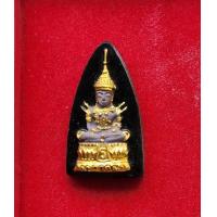 ราคา พระแก้วมรกต เนื้อผงลงรัก หลวงพ่อเริ่ม ออกวัดบางพระวรวิหาร จ ชลบุรี มีเกจิ จ ชลบุรีมากมายร่วมปลุกเสก สภาพสวย (19187641851)