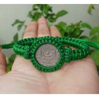 ราคา เหรียญครุฑ สีประจำวันเกิด กำไล ข้อมือเชือกเทียนถัก ข้อมือเหรียญครุฑ 2517 ช่วยเสริมบารมี สีประจำวันเกิด (14842157992)
