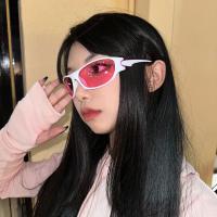 ราคา แว่นกันแดดสไตล์มิลเลนเนียมสีชมพูขอบสีขาวสำหรับสาวแซ่บแว่นตาสีชมพูแบบสองมิติทรงเว้าสำหรับใส่เต้นดิสโก้ Y2พังก์ (21100883364)