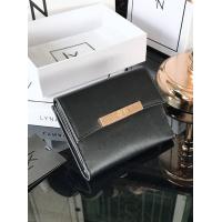 ราคา กระเป๋าสตางค์ใบสั้นลิน Lyn คอลเลคชั่นใหม่ อุปกรณ์ กล่องแบรนด์ ถุงผ้า ป้ายราคา งานแท้outlet ขนาด 4 5 ใบสั้น มี 5 สี กากี ดำ ฟ้า เขียว ขาว (21257470670)