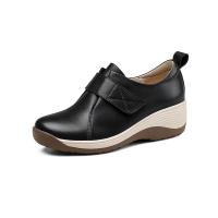 ราคา รองเท้าผู้หญิงส้นเตารีดหนังผู้หญิงรองเท้าผู้หญิงส้นนิ่มแบบใหม่ (19766707202)