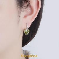 ราคา Kemstone ต่างหูรูปห่วงหัวใจเพทายรูปลูกบาศก์เคลือบสีเงินหรูหราสำหรับของขวัญเครื่องประดับสตรี (20041771454)