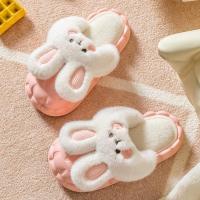ราคา รองเท้าคร็อคส์บุขนกำมะหยี่สำหรับผู้หญิงรองเท้าแตะผ้าฝ้ายบุขนถอดออกได้ให้ความอบอุ่นเพิ่มความสูงพื้นหนาแบบใหม่ฤดูหนาวปี2023 (20692199805)