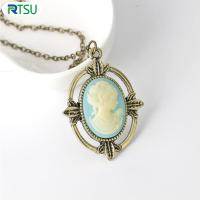 ราคา RTSU Vampire Diaries สร้อยคอพร้อมจี้ด้วยโลหะผสมสังกะสีที่มีสารก่อภูมิแพ้ที่ทนทานสำหรับธีมงานปาร์ตี้ (20428430504)