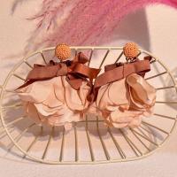 ราคา YAOO ความสง่างามแบบหรูหรา แฟชั่นสำหรับผู้หญิง การออกแบบดั้งเดิม วินเทจ ผ้าผ้าทอ เครื่องประดับอินเทรนด์ ต่างหูห้อยโบว์ เครื่องประดับสไตล์เกาหลี ต่างหูดอกไม้ที่มีสีสันเกินจริง ต่างหูโรแมนติกคลาสสิก (210