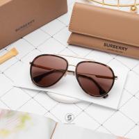 ราคา BURBERRY OLIVER BE3125 101773 Gold ของแท้ประกันศูนย์ไทย (20820443565)