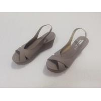 ราคา yeong yeou รองเท้าแตะแฟชั่นเตารีดส้นสูง 3 นิ้วแบบสวมหน้าไขว้รัดส้น รหัส yy2438 (16442233428)