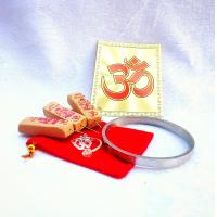 ราคา กำไลโอม แหวนโอม พระพิฆเนศ กำไลเนื้อนากใส่เสริมสิริมงคลกำไลไซส์17ซ ม ได้รับสินค้าตามรูป ไม่ลอกไม่ดำ ใส่เสริมความปัง รับประกันสินค้า (13176957730)